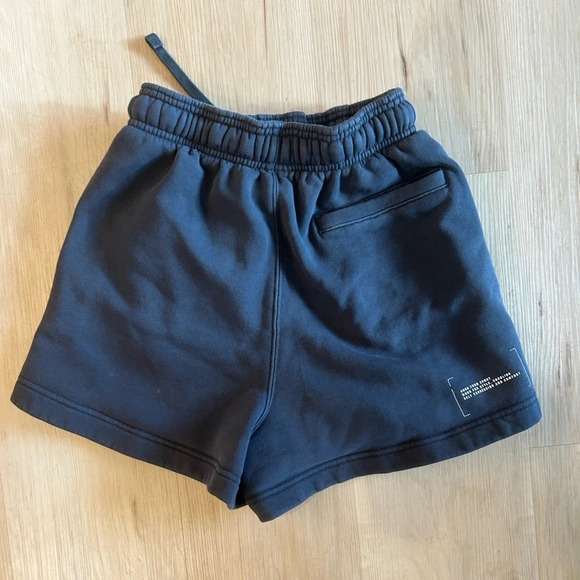 Adidas Sweat Shorts SZ XS - Picture 7 of 12